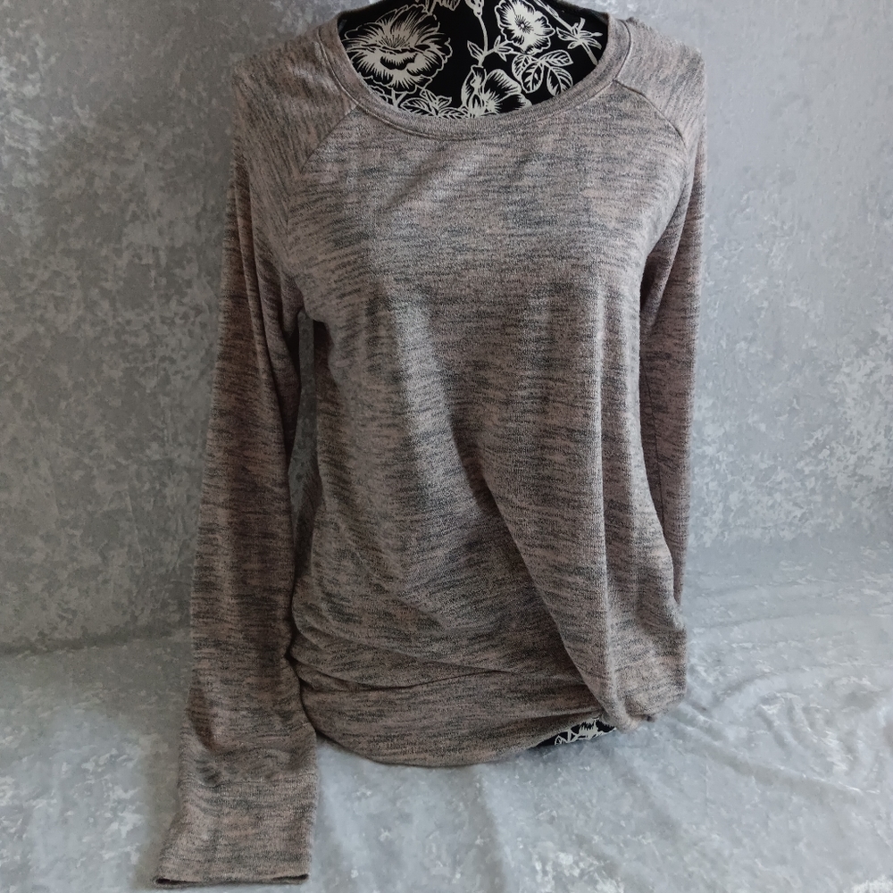 👚Womens Pink & Gray Light Sweater